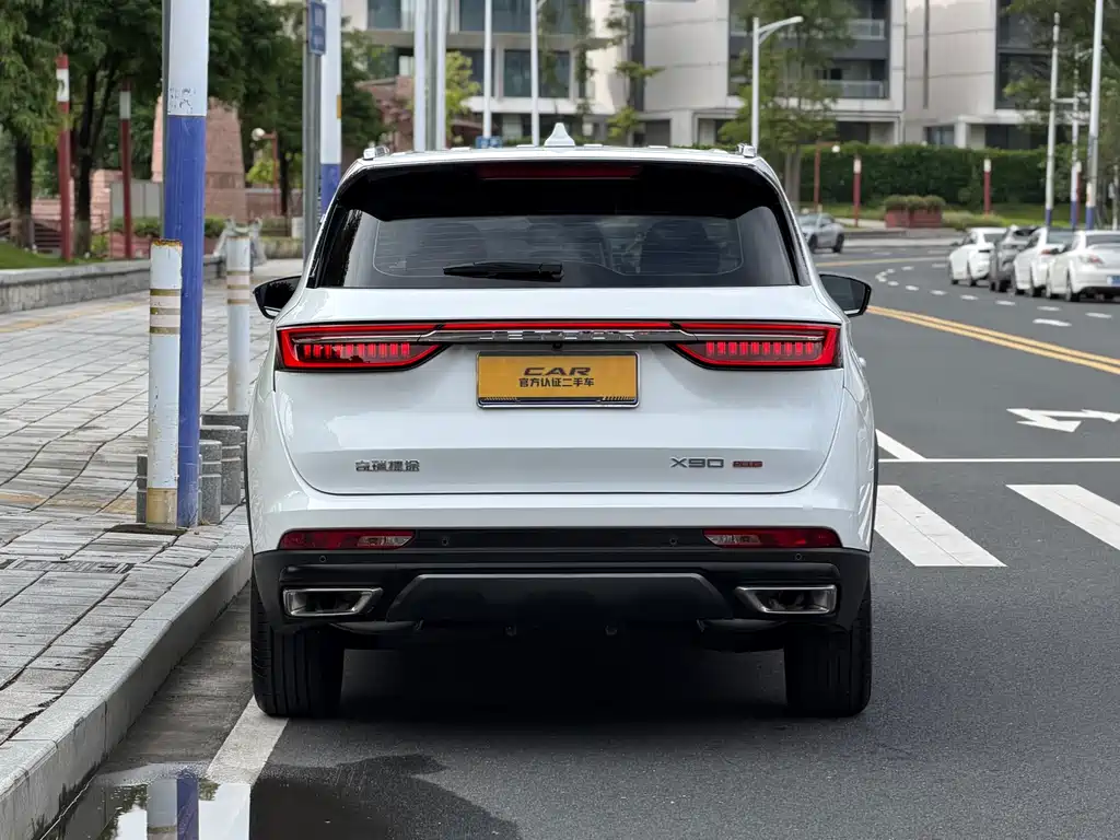 Jetour X90 PLUS 2025