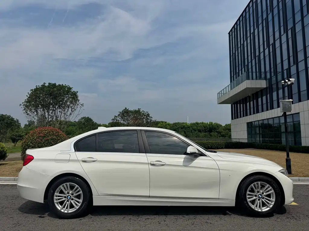 BMW 3 Series 2014