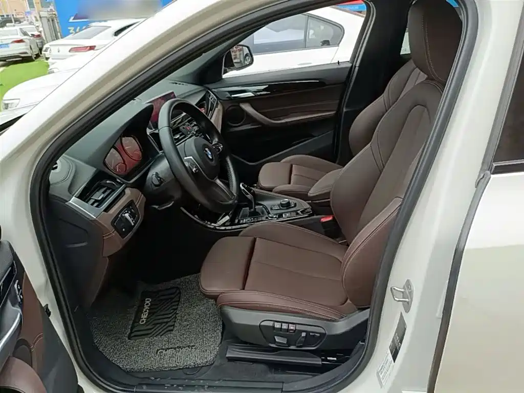 BMW X2 2020 — фото 15