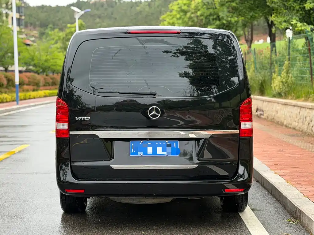 Mercedes-Benz Vito 2017 — фото 4