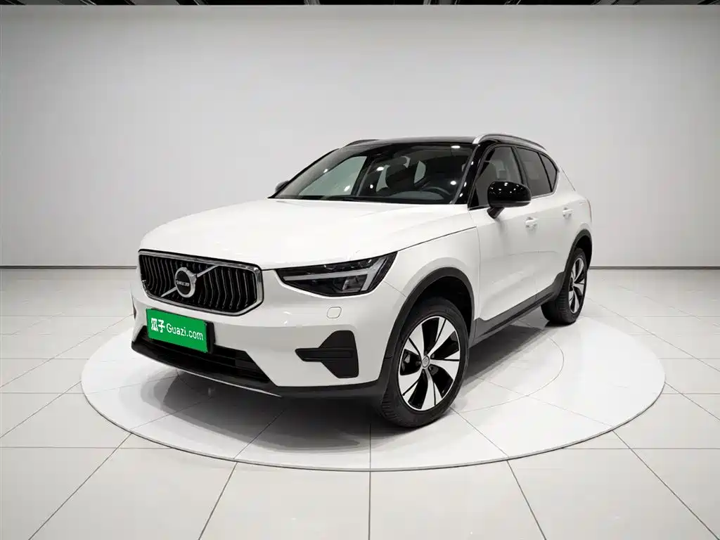 Volvo XC40 2023