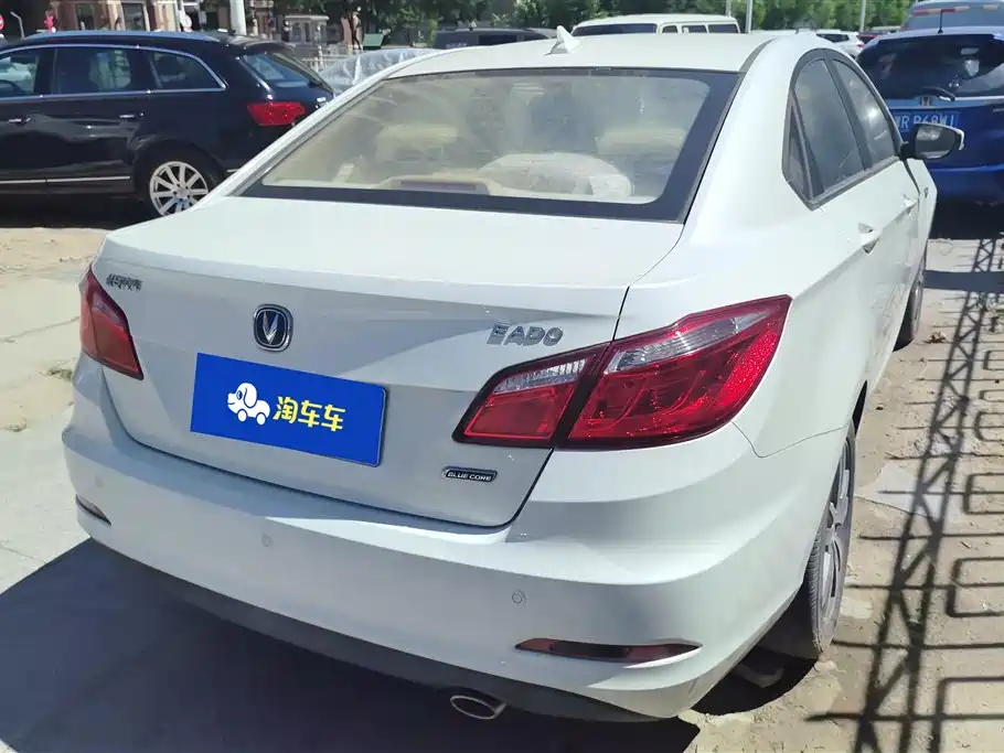 Changan Eado 2016