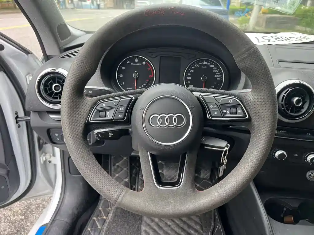 Audi A3 2020 — фото 12