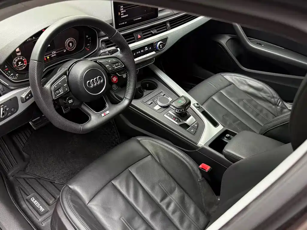 Audi A4L 2017 — фото 18
