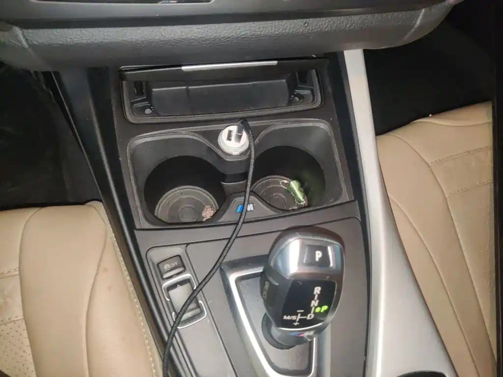 BMW 1 Series 2014 — фото 11