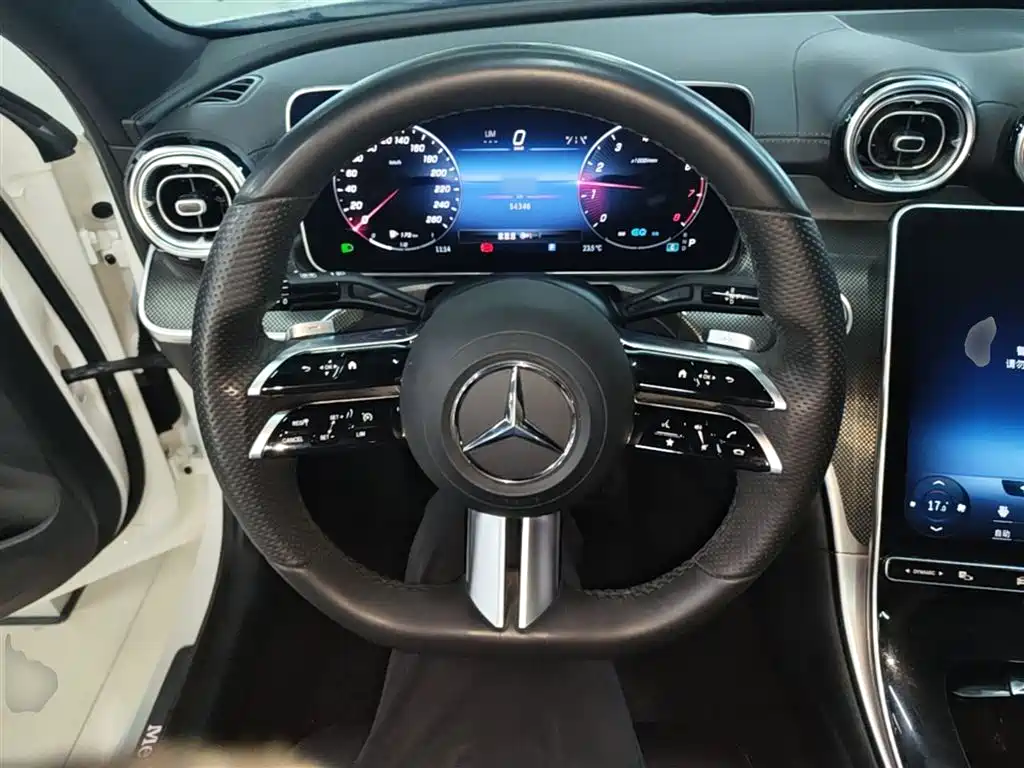 Mercedes-Benz C-Class 2022 — фото 11