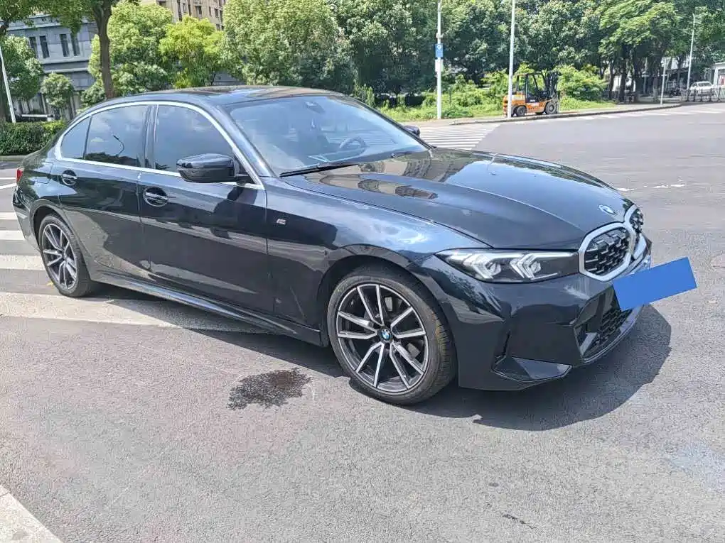 BMW 3 Series 2024