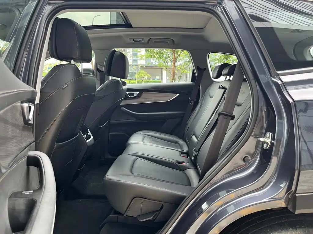 Chery Tiggo 8 PLUS 2022 — фото 9