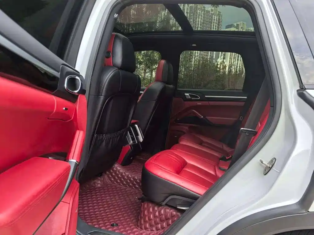 Porsche Cayenne New Energy 2018 — фото 10