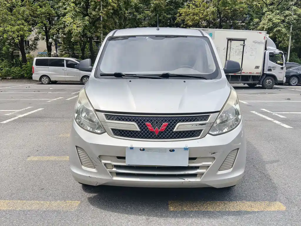 Wuling Rongguang V 2019 — фото 2