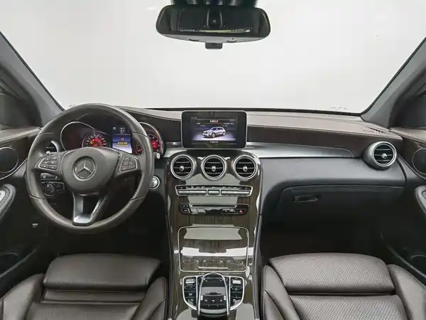 Mercedes-Benz GLC 2018