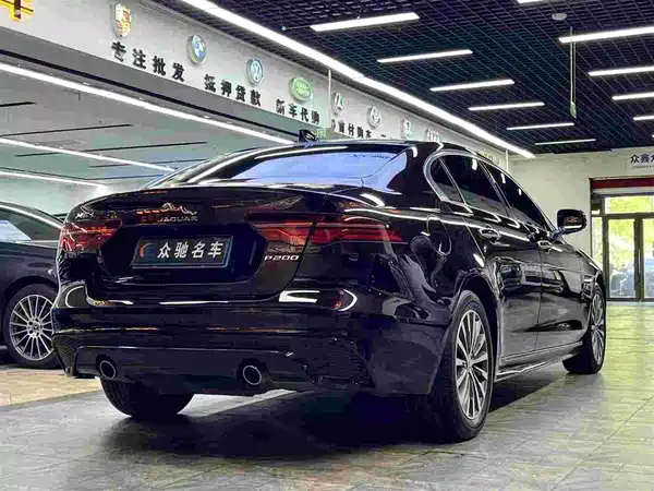 Jaguar XEL 2019