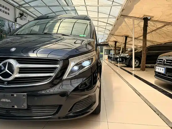 Mercedes-Benz V-Class 2017