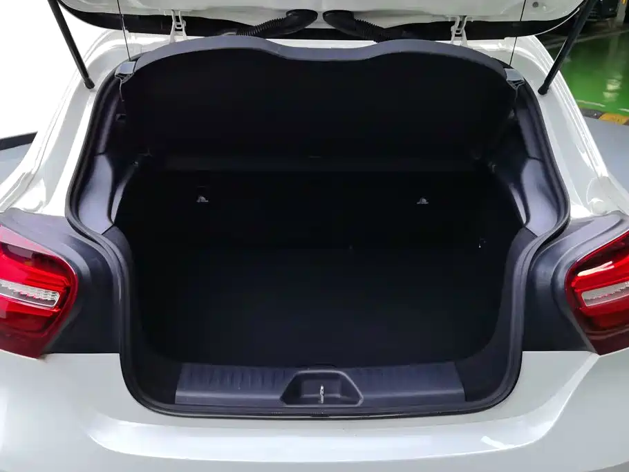 Mercedes-Benz A-Class 2016