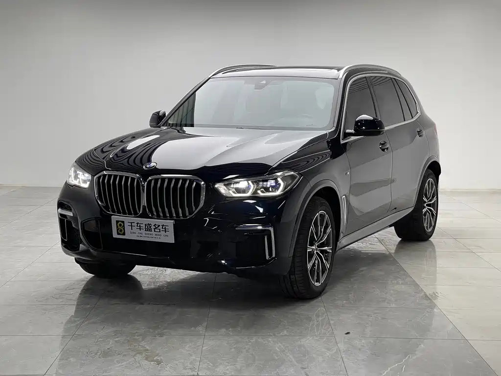 BMW X5 2023 — фото 1