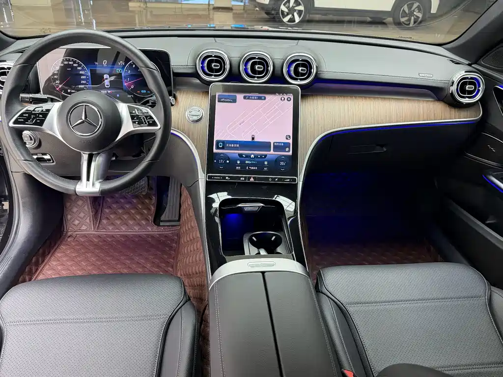 Mercedes-Benz C-Class 2022 — фото 11