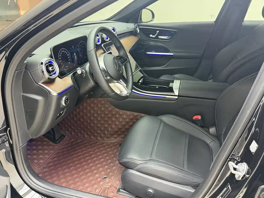 Mercedes-Benz C-Class 2022 — фото 13