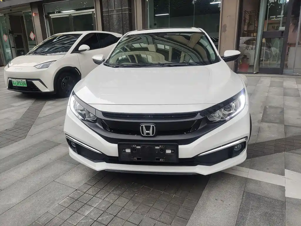 Honda Civic 2021 — фото 2