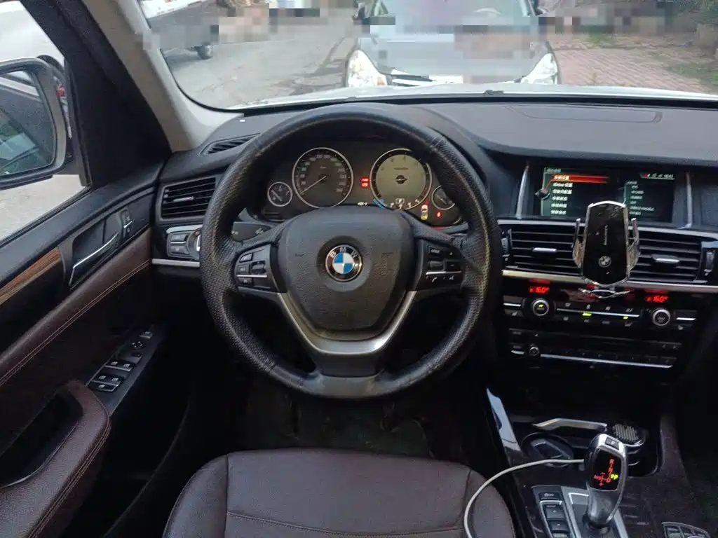 BMW X3 2016 — фото 11