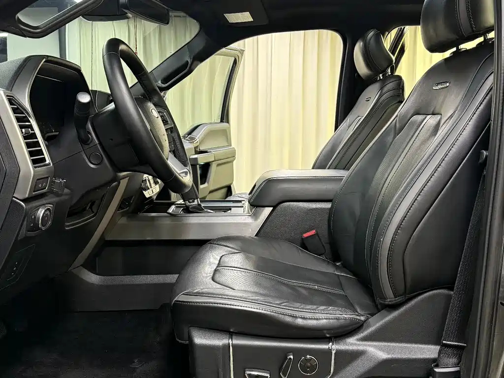 Ford F-150 Raptor 2017 — фото 14