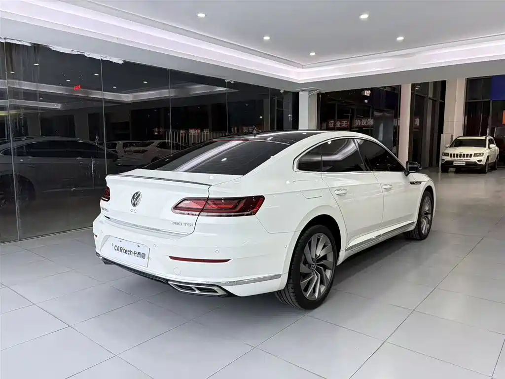 Volkswagen CC 2024