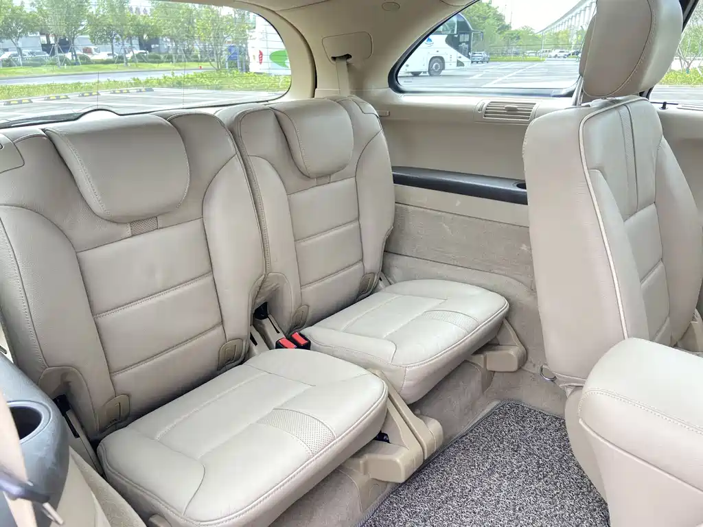 Mercedes-Benz R-Class 2013 — фото 12