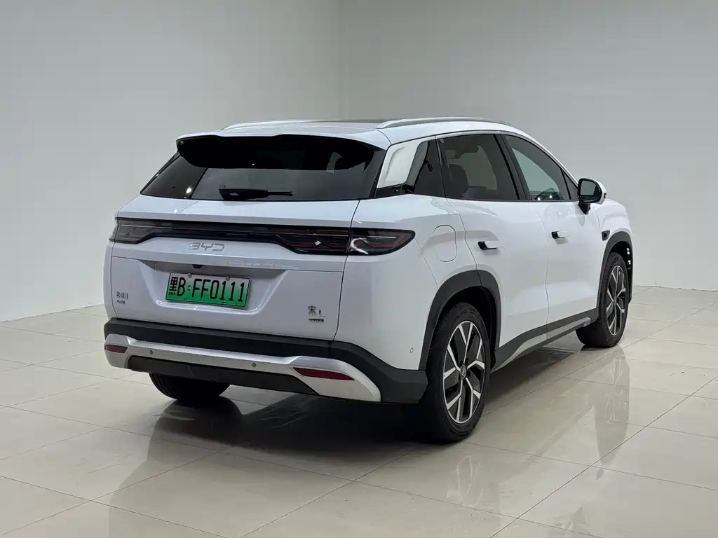BYD Song L DM-i 2025 — фото 4