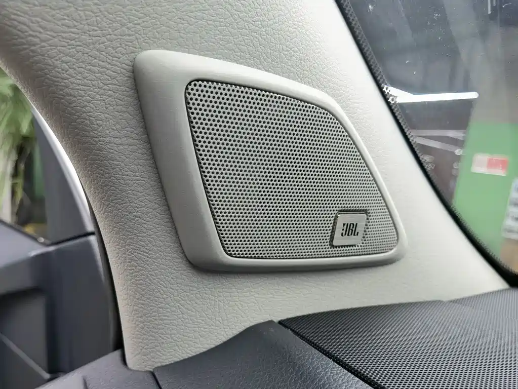 Toyota Prado 2018 — фото 16