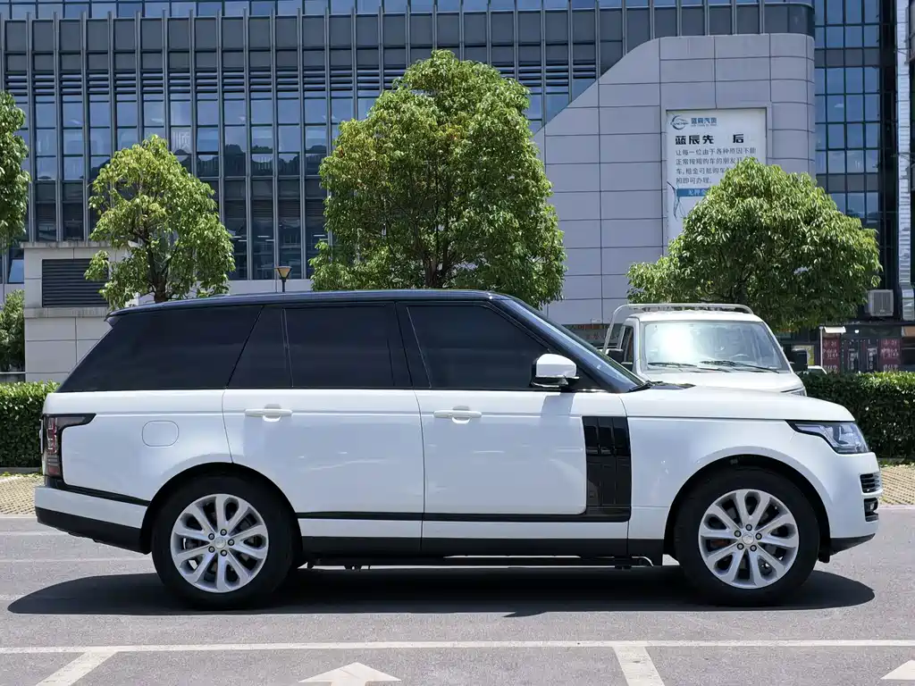 Land Rover Range Rover 2014 — фото 10