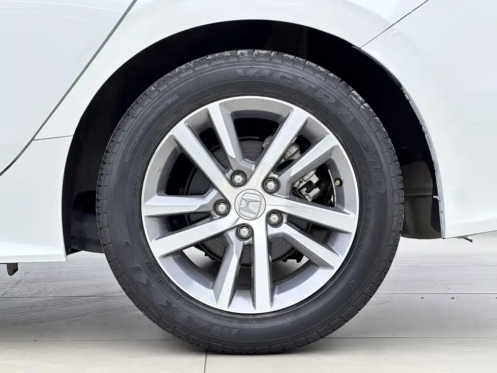 Honda Civic 2023 — фото 11