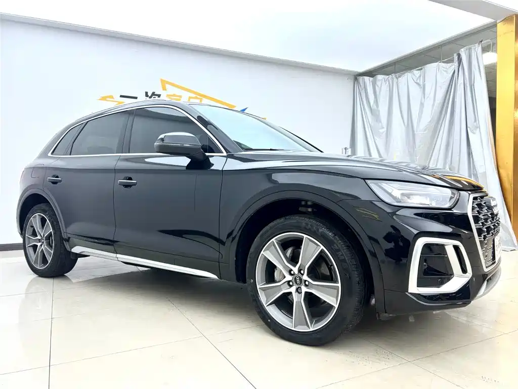 Audi Q5L 2023 — фото 3