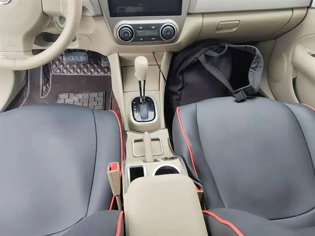 Nissan Sylphy 2019 — фото 14