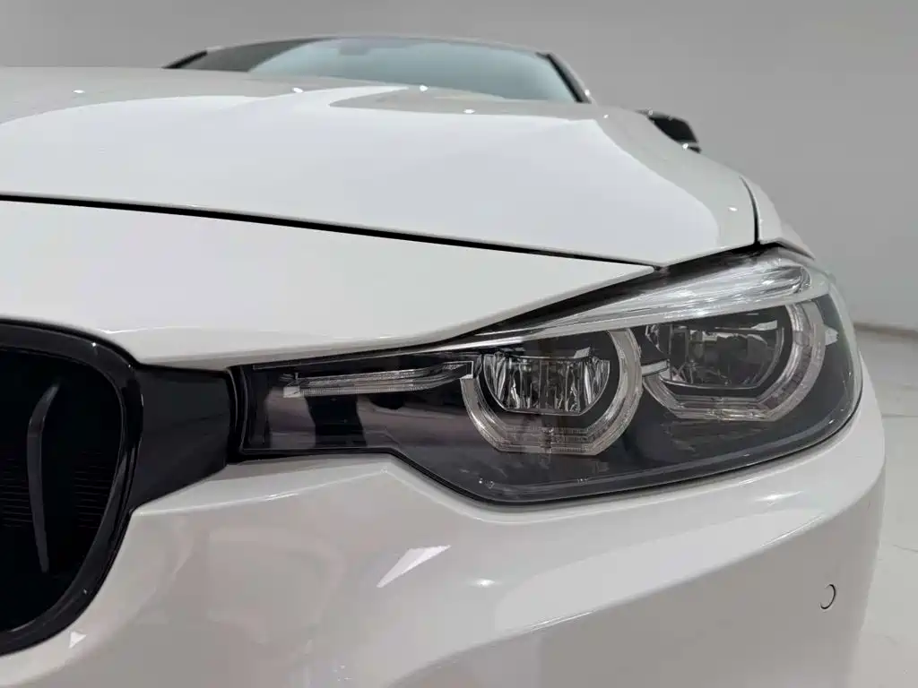 BMW 3 Series 2018