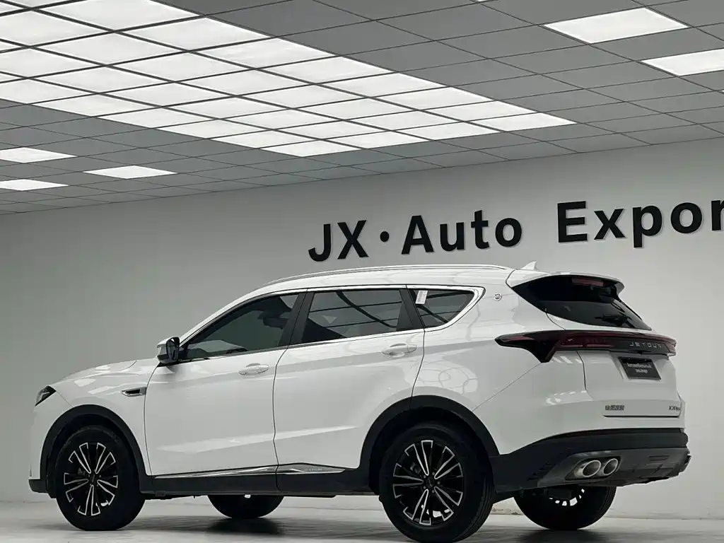 Jetour X70 PLUS 2022 — фото 13