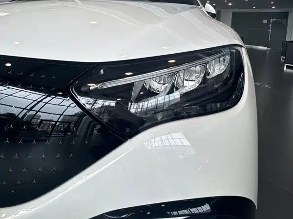 Mercedes-Benz EQE 2025