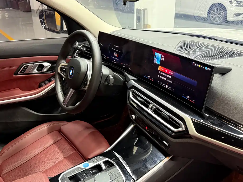 BMW i3 2024 — фото 10