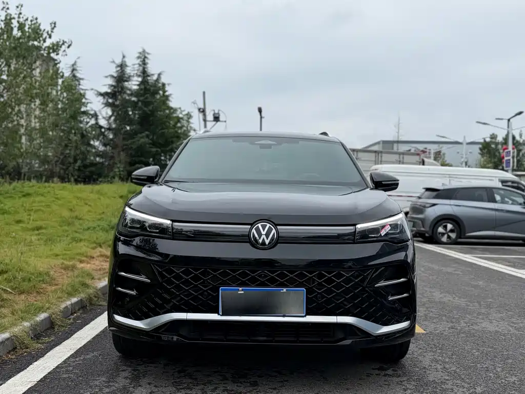 Volkswagen Tiguan L 2025
