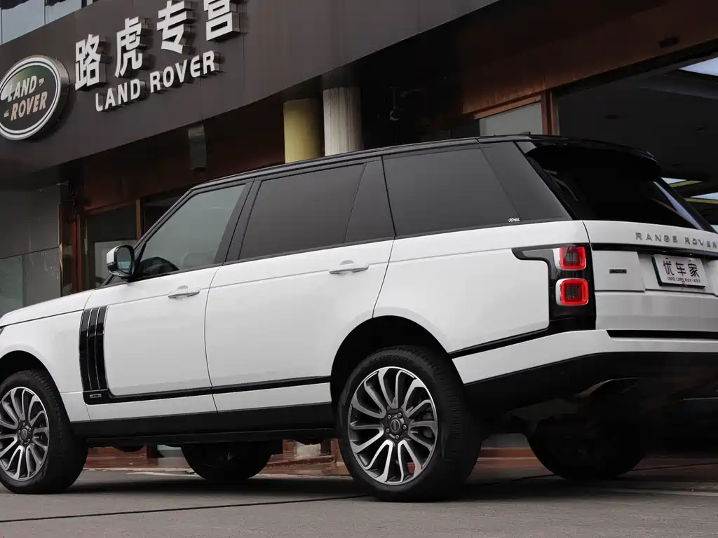 Land Rover Range Rover 2020 — фото 4