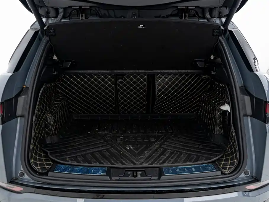 Land Rover Evoque 2021 — фото 14