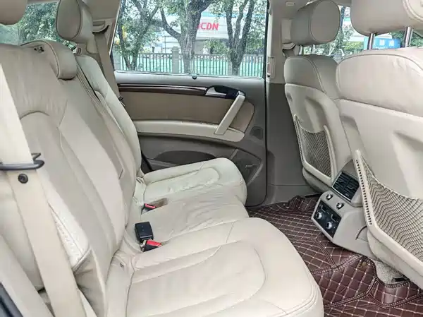 Audi Q7 2015