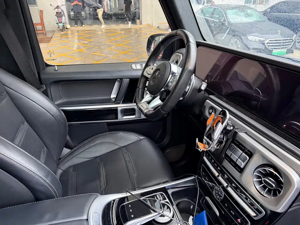 Mercedes-Benz G-Class AMG 2023 — фото 11