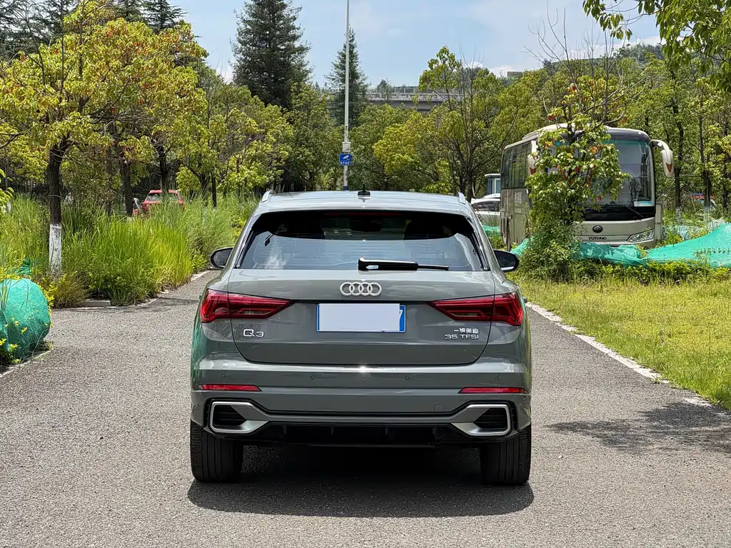 Audi Q3 2023