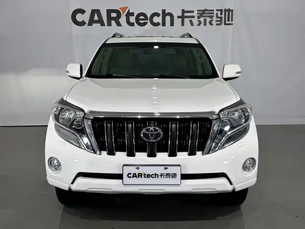 Toyota Prado 2016