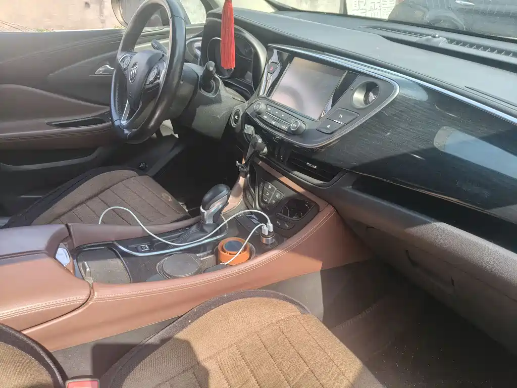 Buick Envision Plus 2018 — фото 11