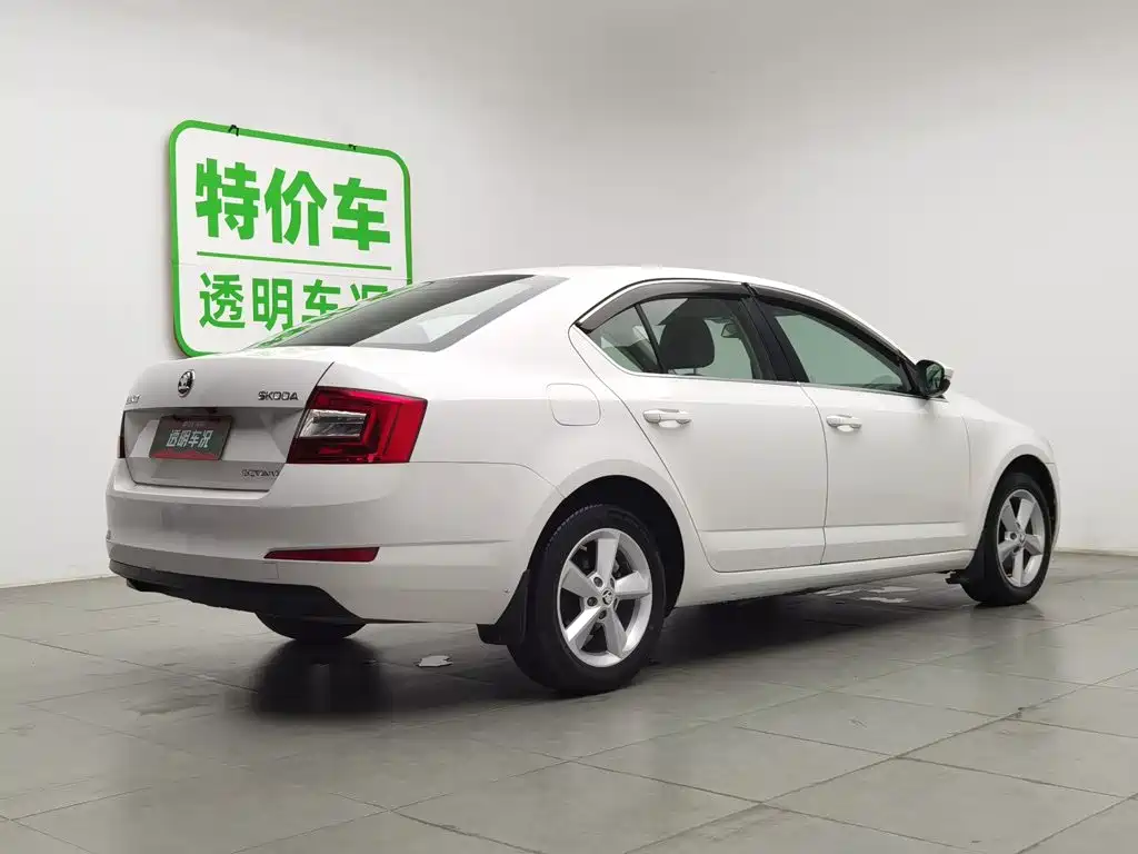Skoda Octavia 2015