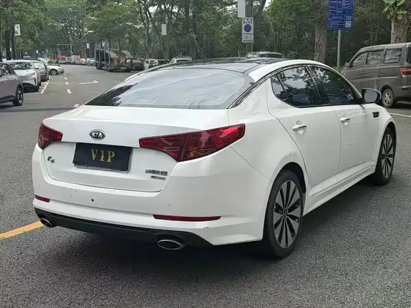 Kia K5 2012