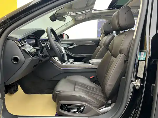 Audi A8 2021