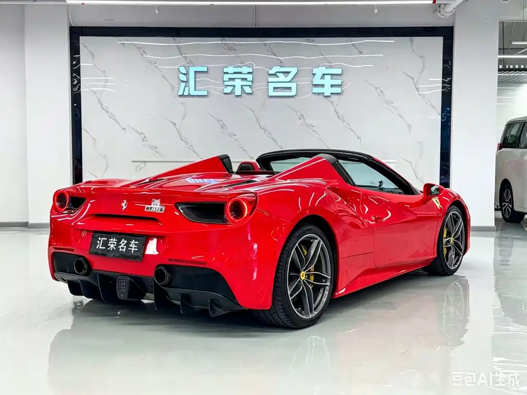 Ferrari 488 2017 — фото 3