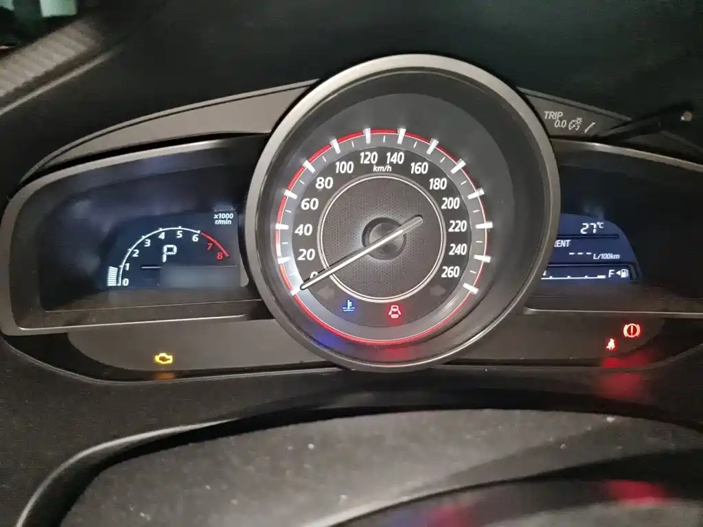 Mazda 3 Angkesela 2015
