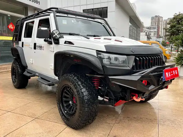 BAIC BJ40 2023